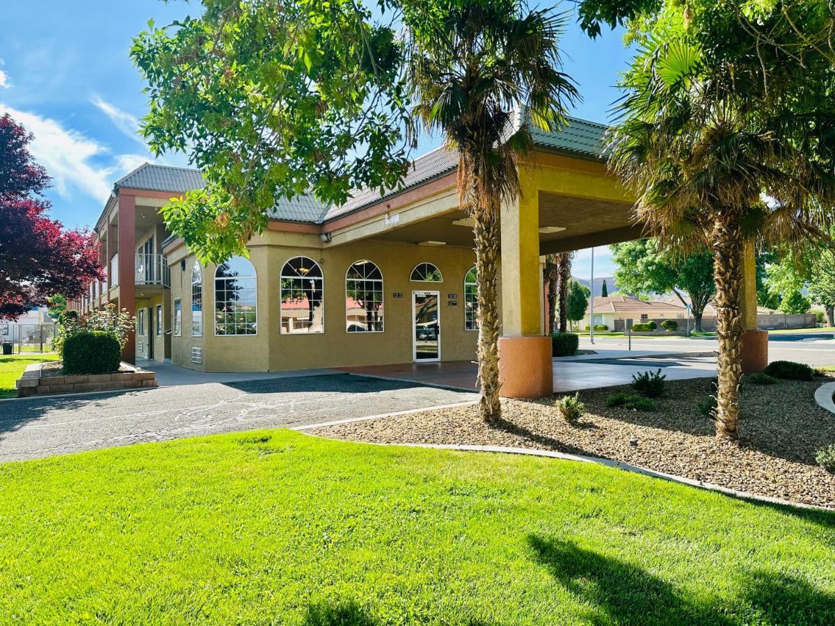 Hotel Zion Inn, Zion National Park Area Hurricane Exterior photo